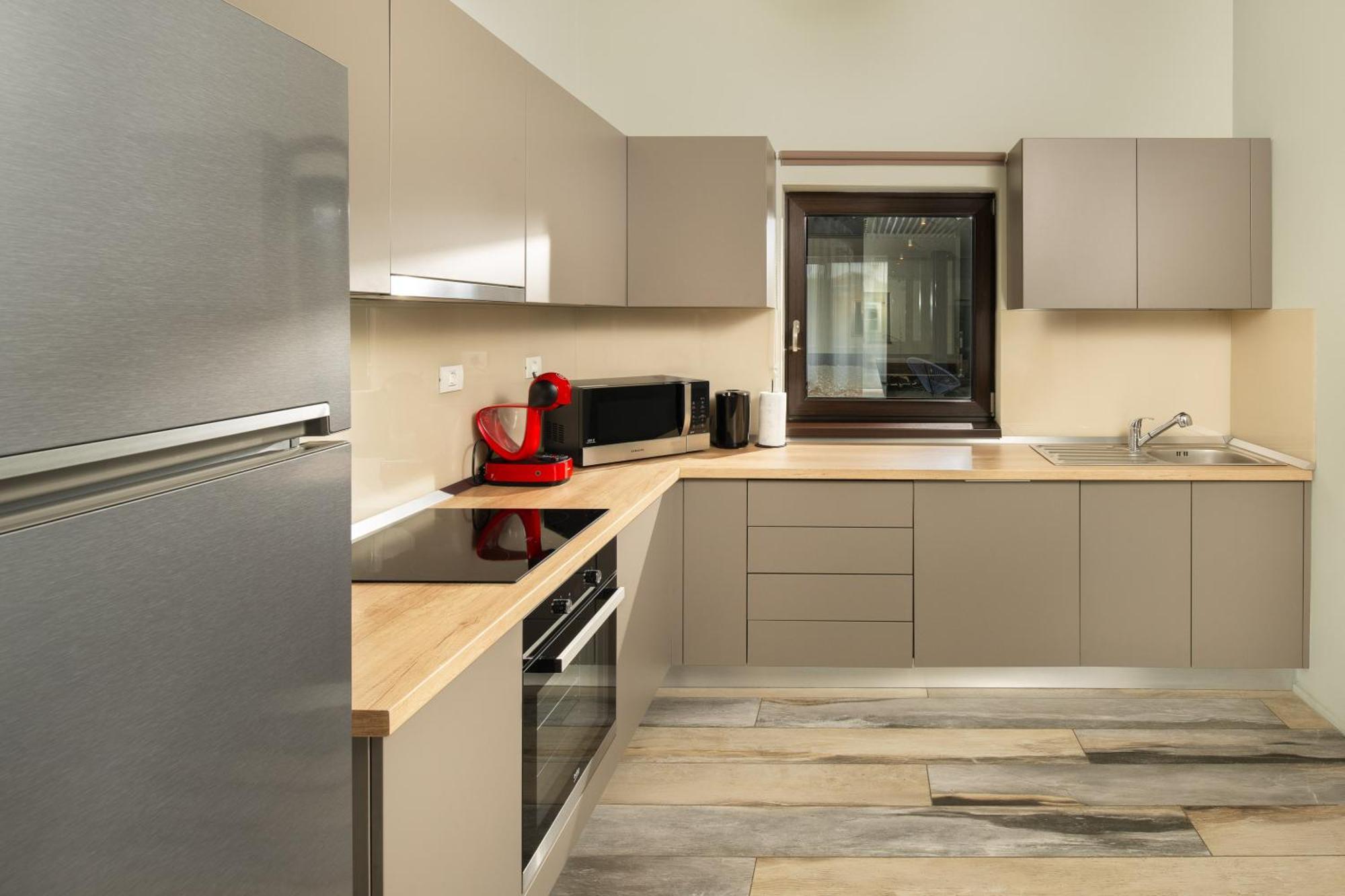 Arthomes Apartments 티미쇼아라 외부 사진