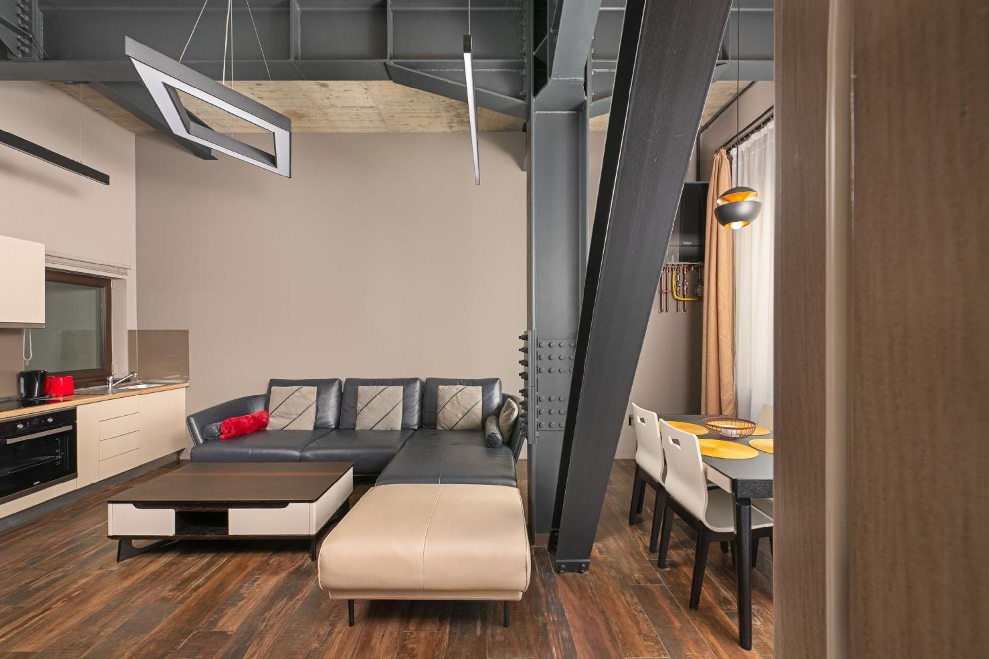 Arthomes Apartments 티미쇼아라 외부 사진
